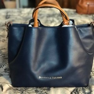 Dooney and Bourke Large City Barlow Midnight